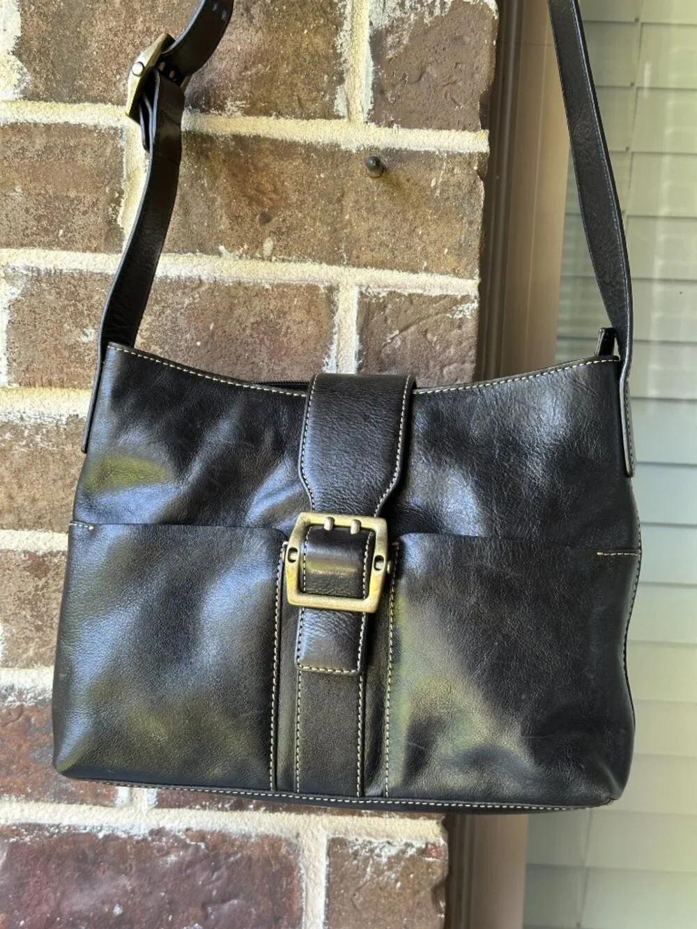 Jones New York Vintage Black Leather Shoulder Crossbody Adjustable Brass Buckle